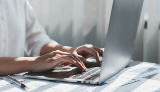 フリーランスのデータサイエンティストになるには？未経験者の年収事情や週1案件の探し方を解説